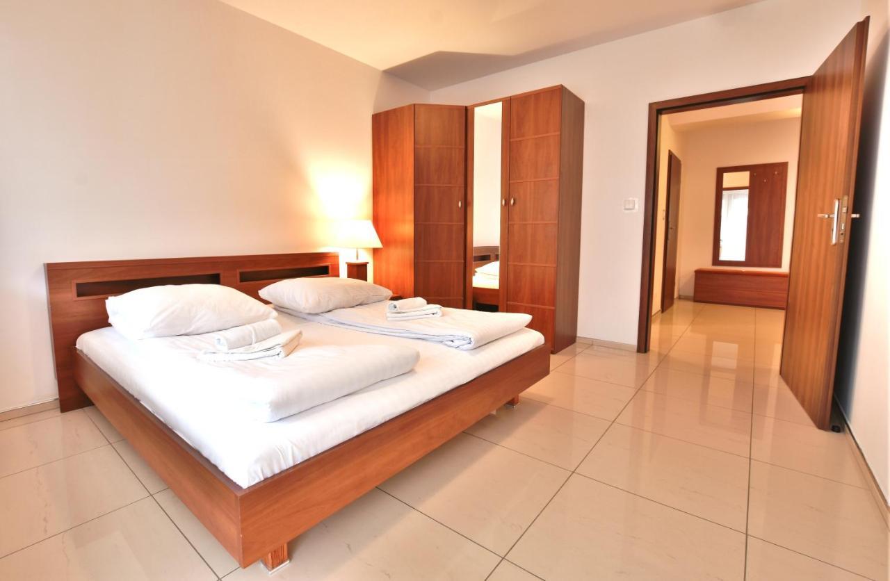 Apartamenty Promenada-Arka Kolobřeh Exteriér fotografie